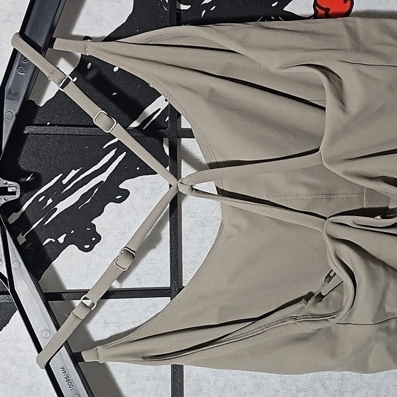 Calia by Carrie Underwood Dark Grey Inspire Strap Bodysuit Size Medium N… - Picture 7 of 14